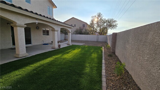 Building Photo - 6140 Peggotty Ave