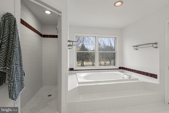 Building Photo - 38629 Liebchen Ln