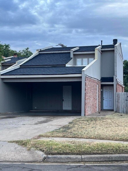 Primary Photo - 4319 53rd St