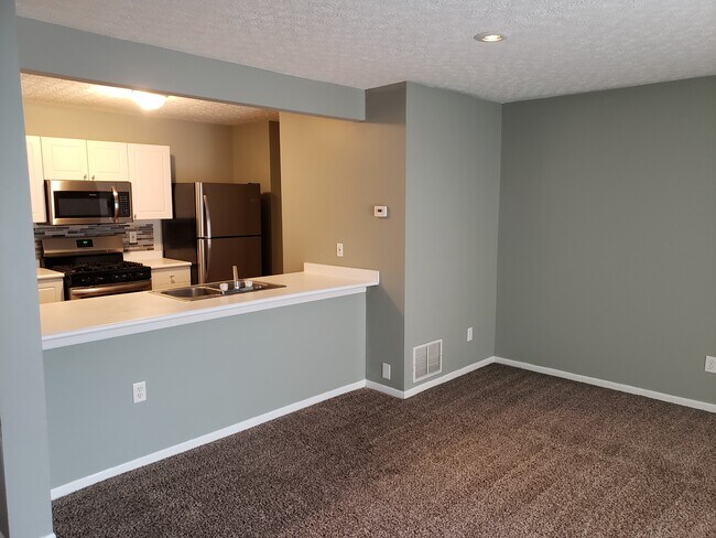Building Photo - 6108 Georges Park Dr