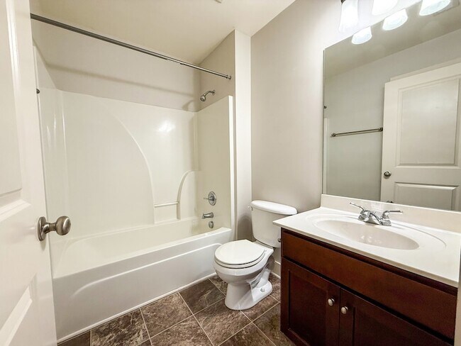 Building Photo - 3500 Steffisburg Dr