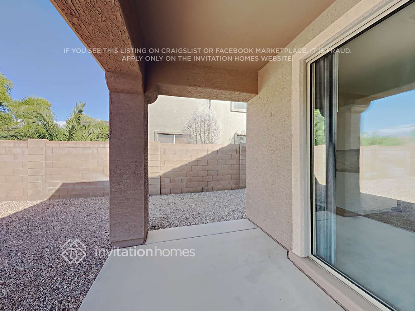 Building Photo - 14524 W Poinsettia Dr