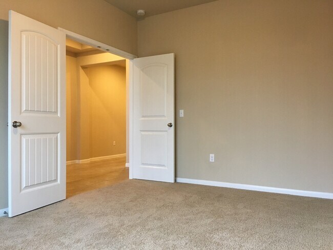 Building Photo - BEAUTIFUL 3/2 WITH OFFICE IN LEANDER'S HAZELWOOD