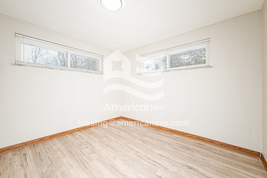 Building Photo - 215 Boston Hollow Rd