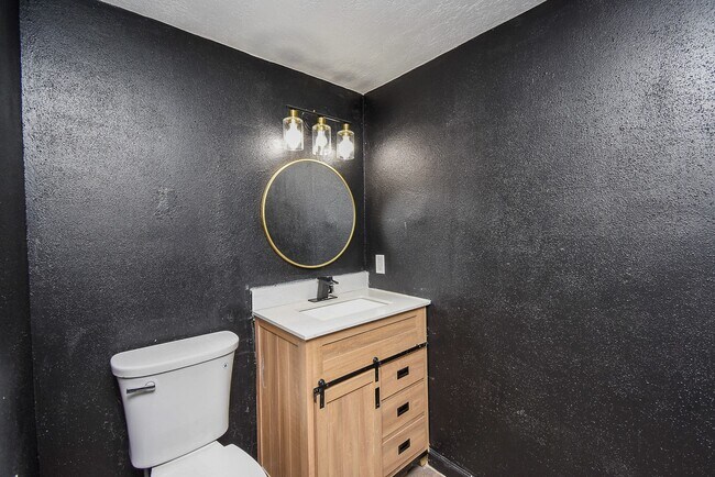 Building Photo - 7814 Candlegreen Ln