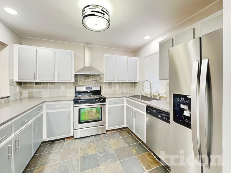 Building Photo - 1192 Haven Brook Ln NE