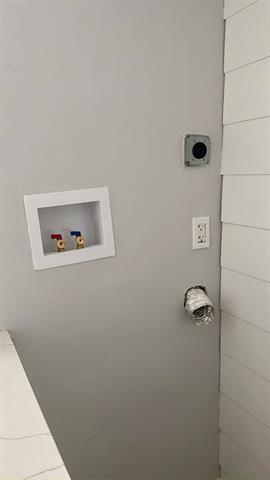 Building Photo - 12818 Midway Rd