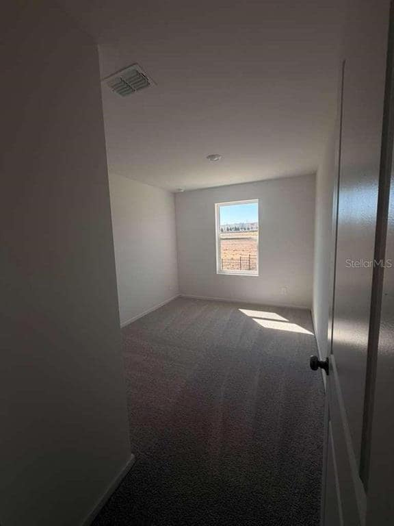 Building Photo - 848 Lynx St