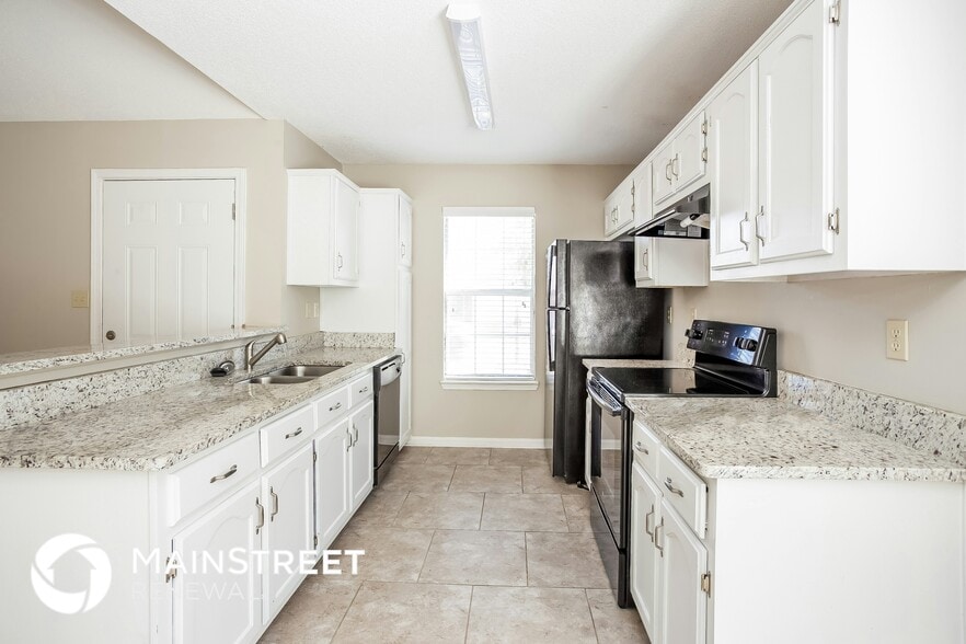 Building Photo - 5501 Alexandria Ln
