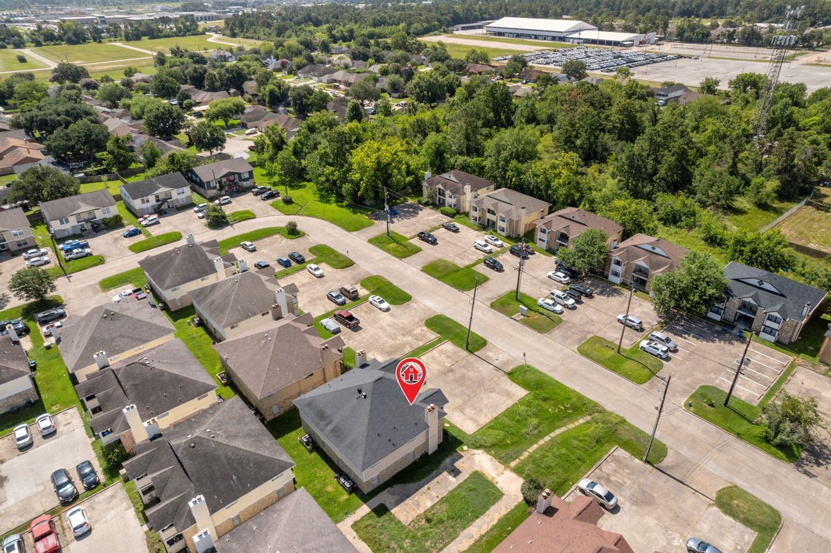 Building Photo - 1308 Brenda Ln