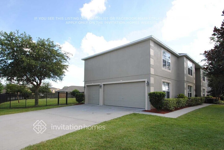 Building Photo - 688 Red Pepper Loop