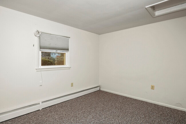 Building Photo - 9329 Old Scaggsville Rd