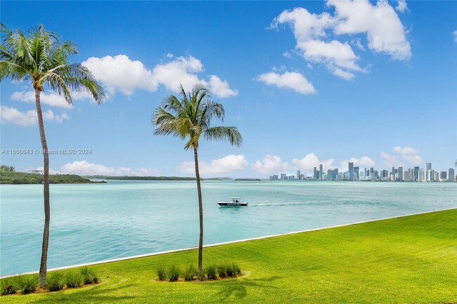 Building Photo - 4922 Fisher Island Dr