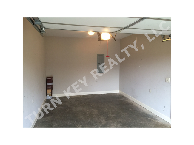 Building Photo - Duplex for rent in Trussville