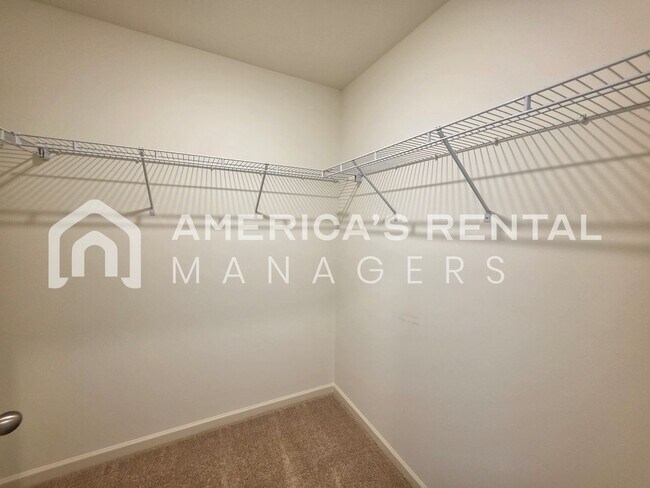 Building Photo - 609 Aberdeen Trce
