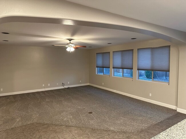 Building Photo - 3126 W Perez Ave