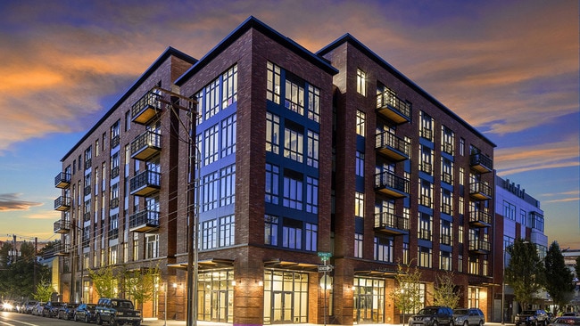 Building Photo - Slabtown Flats