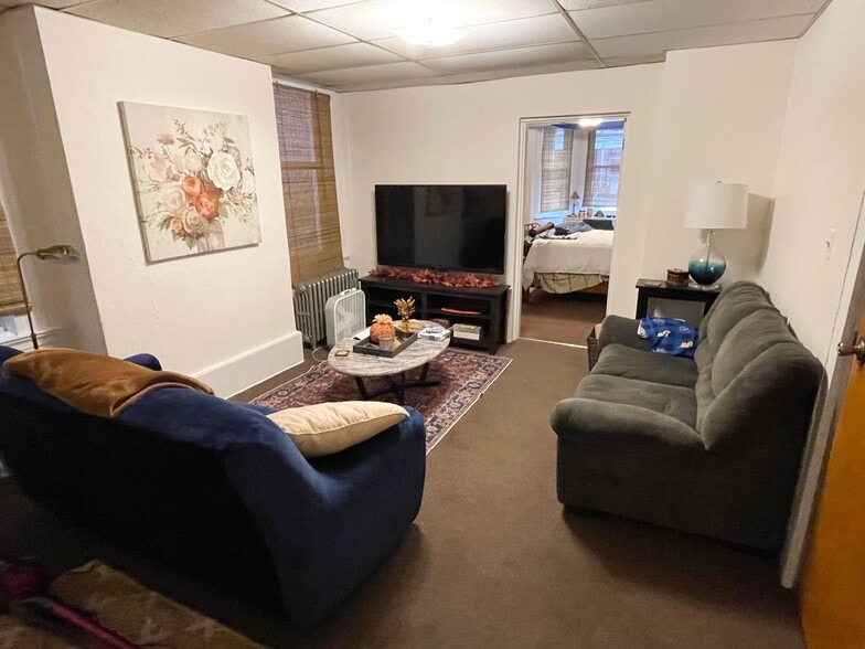 Primary Photo - 3604 Dawson St
