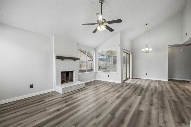 Building Photo - 10143 Towne Mist Dr