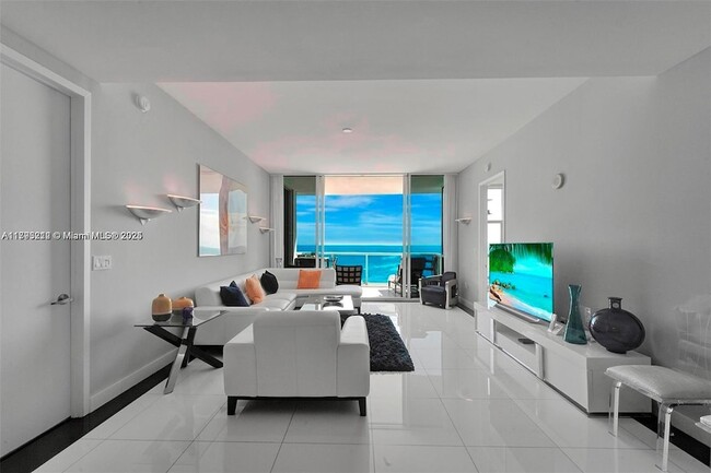 Building Photo - 18101 Collins Ave