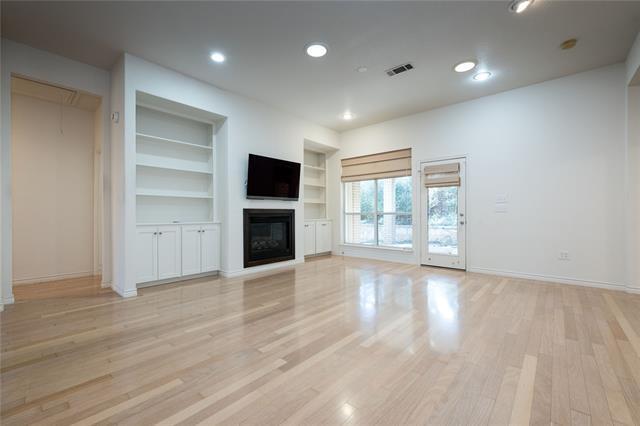 Building Photo - 1505 Valley Creek Rd