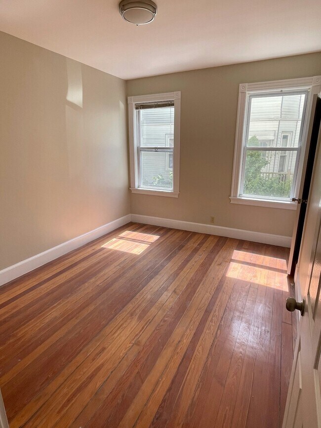 Building Photo - 240 Allston St