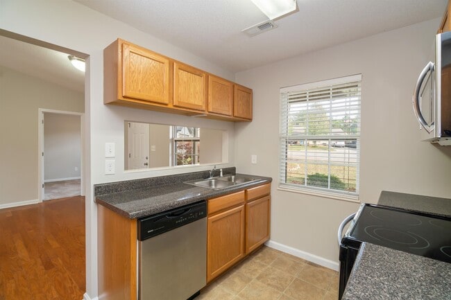 Building Photo - 5117 Cattail Ln