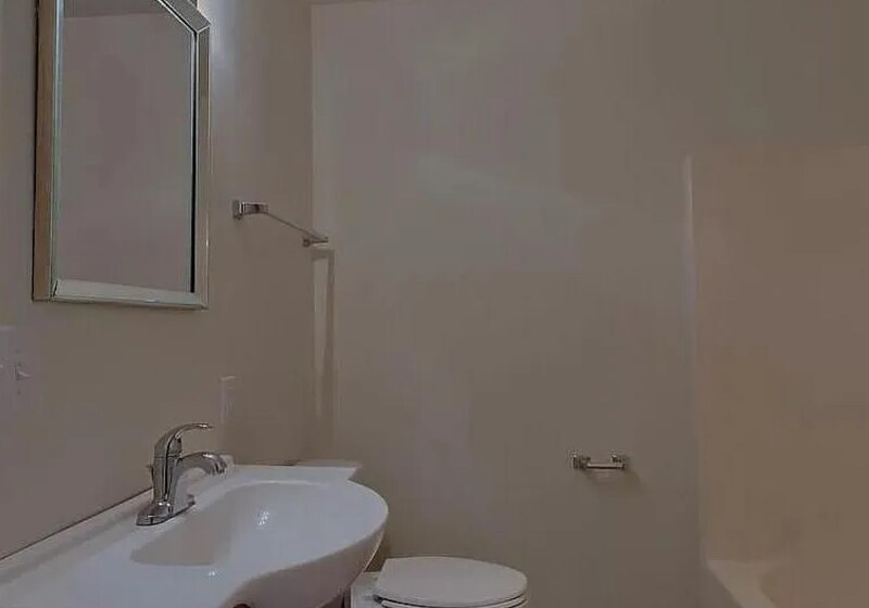 Building Photo - 1201 Capitol St