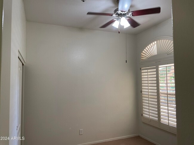 Building Photo - 7322 E Gallego Ln
