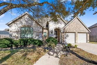 Building Photo - 5115 Field Briar Ln