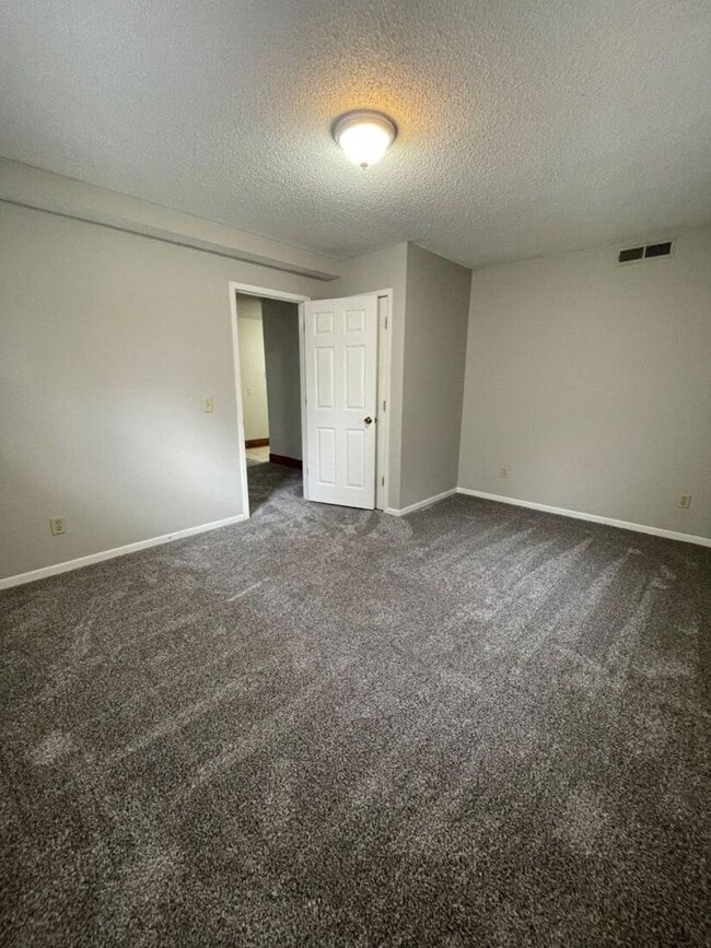 Building Photo - 1116 Union St