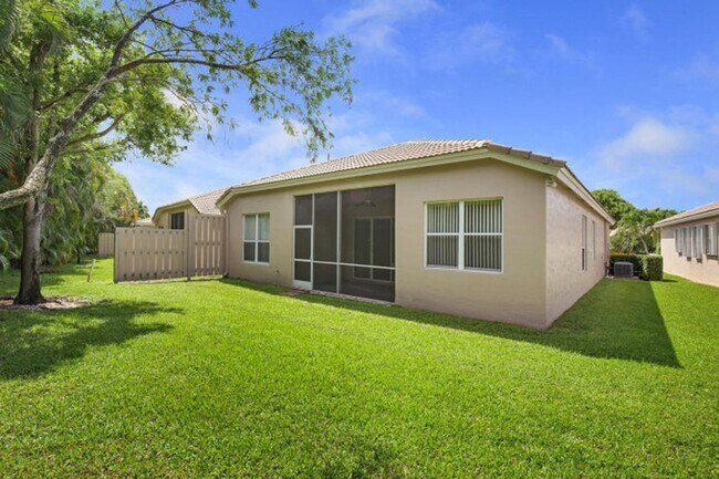 Building Photo - 6731 Southport Dr