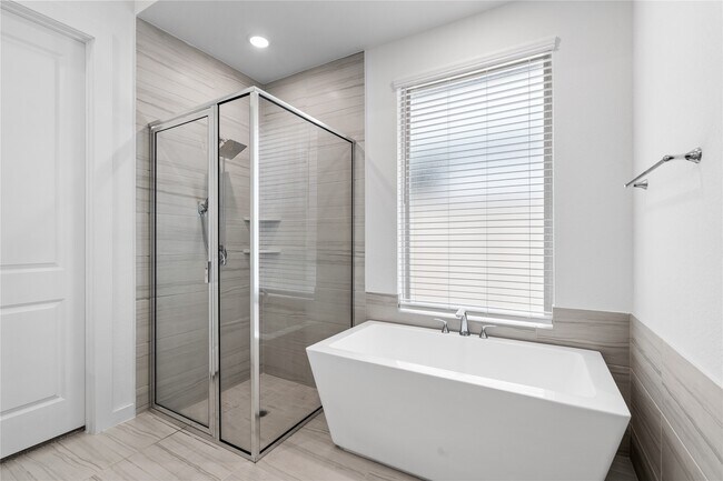 Building Photo - 7478 Cattail Fls Ln