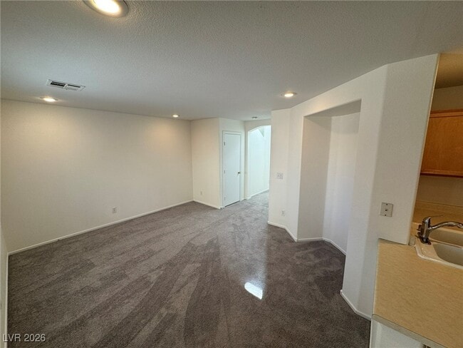 Building Photo - 9208 Nerone Ave