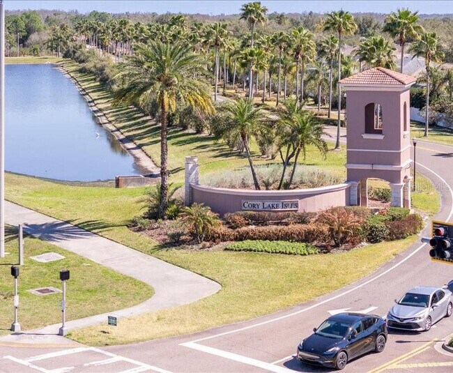 Building Photo - 10528 Bermuda Isle Dr