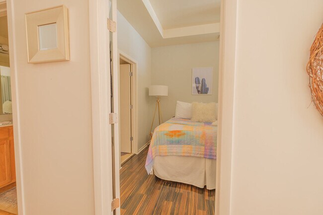 Building Photo - 208 W Washington St