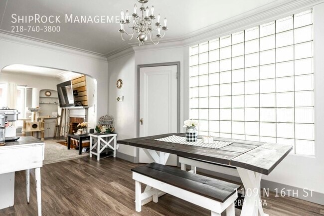 Building Photo - 1109 N 16th St