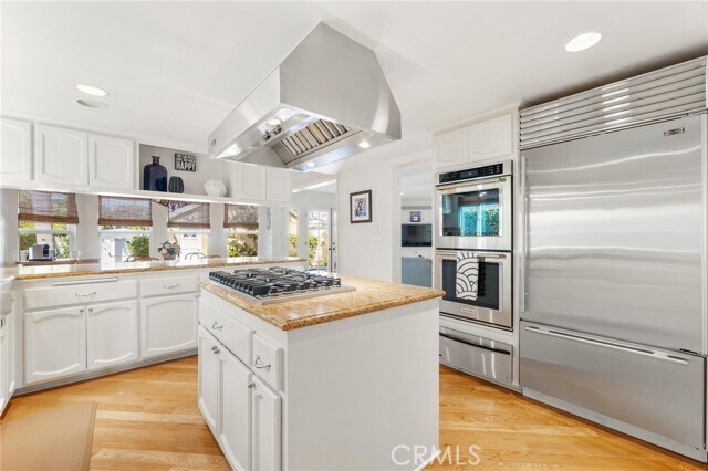 Building Photo - 657 36th St