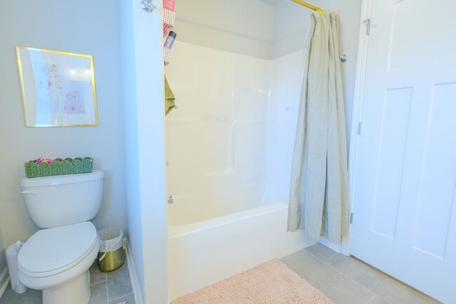 Building Photo - 178 Dan's Way