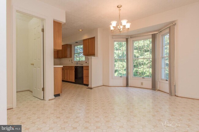 Building Photo - 14114 Silent Wood Way