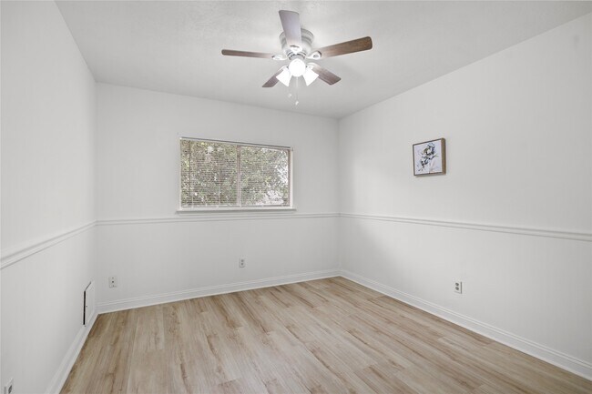 Building Photo - 3122 Lazy Brook Dr