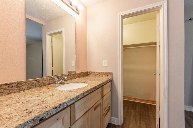 Building Photo - 3310 Ashwyne Ct