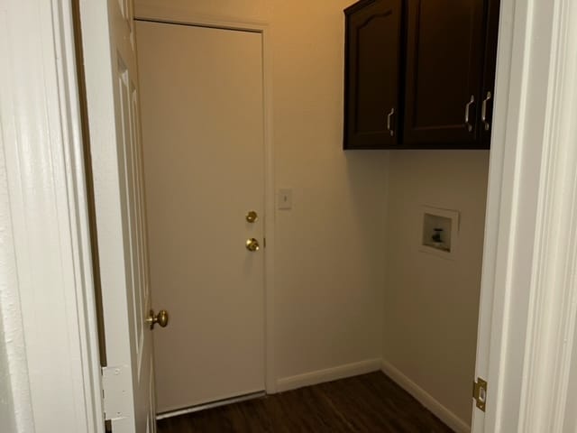 Building Photo - 1501 Waterton Dr