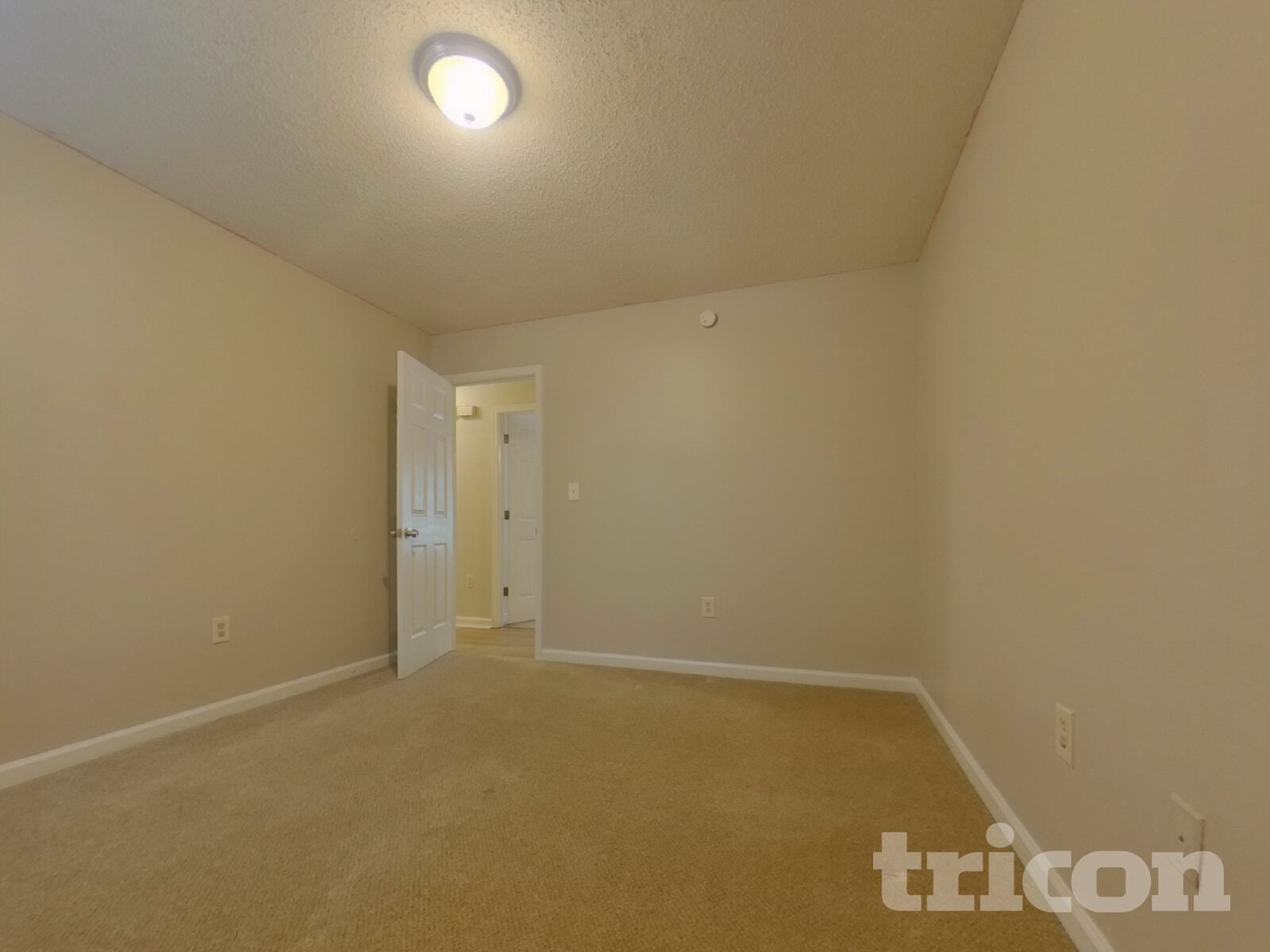 Building Photo - 2711 Candler Ct