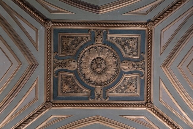 Building Photo - 107 Beacon St