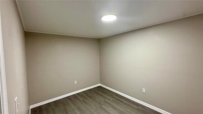 Building Photo - 4502 West Ln