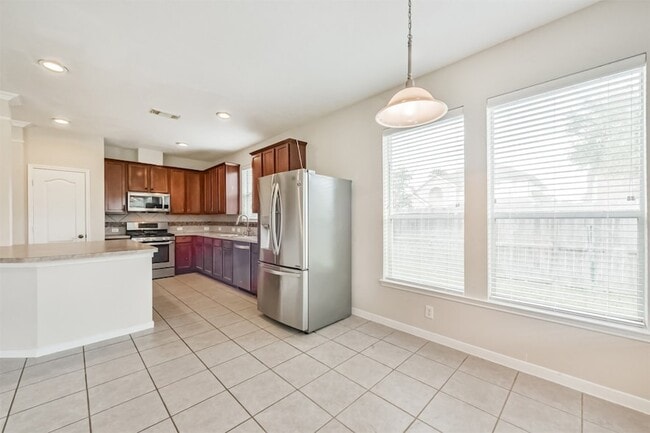 Building Photo - 2601 Hewn Rock Way