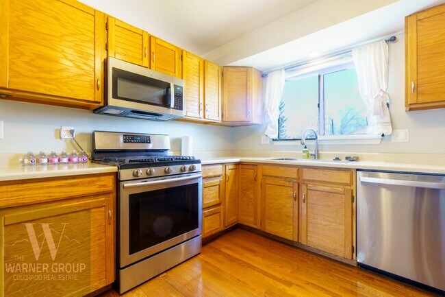 Building Photo - 5560 Whimsical Dr