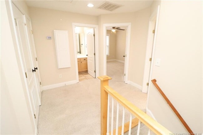 Building Photo - 214 Sylvia Ln