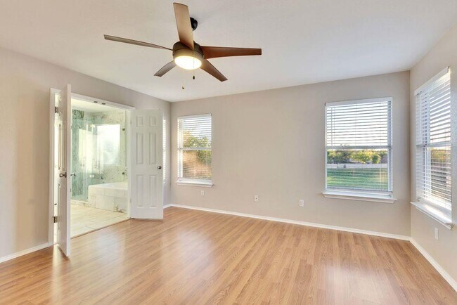 Building Photo - 3201 Mocha Trail